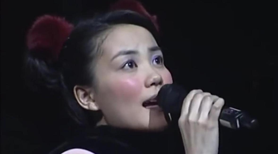 央视春晚第四次彩排 王菲新歌成最大亮点